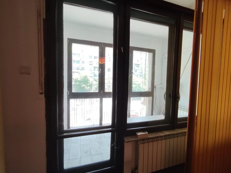 Piata Amzei, Magheru, 4 camere.