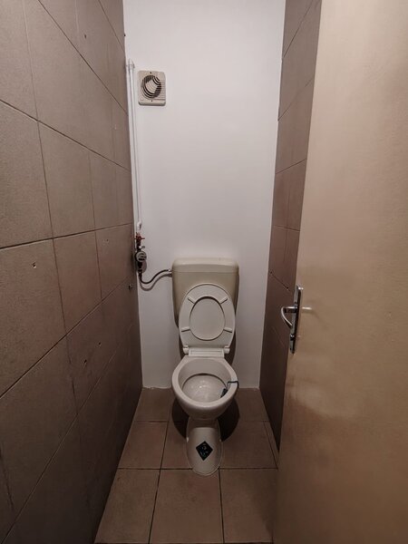 Piata Amzei, Magheru, 4 camere.